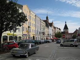 Sollten aktuell unwetterwarnungen für braunau am inn vorliegen, so bekommen sie diese hier am kopf der seite angezeigt, mit einer kurzen zusammenfassung, um was für ein unwetter es sich. Datei Braunau Am Inn Stadtplatz Jpg Wikipedia