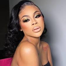 Ke'Mya Wilson (@ohhshe2much_)