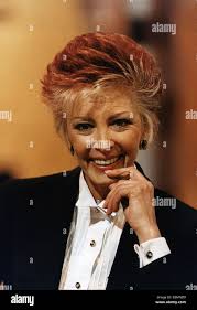 Marti Caine Comedian TV Presenter at Elstree during rehearsals for Your  Best Shot Stock Photo