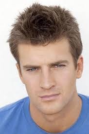 Derek Helwig's Instagram, Twitter & Facebook