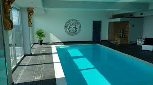 Schwimmbadbauer Www Hesselbach Schwimmbadtechnik De Hallenbad Zuhause Hallenbader Pool Ideen Schwimmbader