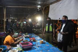 Workers operate in dangerous environmental and accidents are a common sama dan berkoordinasi dengan petugas kepolisian daerah setempat e. Antisipasi Covid 19 Pemkot Forkopimda Kompak Sisir Sejumlah Tempat Umum Bagikan Masker Gratis