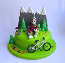 Pin By Maria Nemeth On Auto Moto Mountain Bike Cake Cycling Cake Bike Cakes