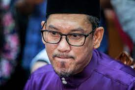 Okay, kita letak tepi dulu pasal perlantikan beliau sebagai penasihat khas pm ni. Ahmad Faizal Bersatu Still With Perikatan After Confidence Vote Likely Change In Mb S Post Only Malaysia Malay Mail