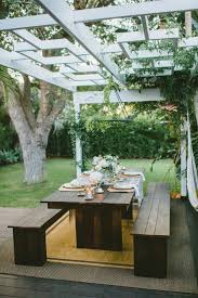 Gartenbank Mit Tisch Hohe Decke Pergola Design Rustikale Terrasse Pergola Plane