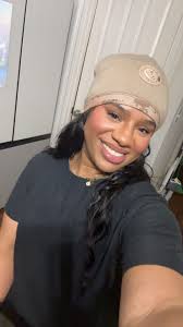 𝒮𝒾𝓂𝓅𝓁𝓎 𝐵𝑒𝓉𝓉𝓎 ☀️