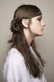 The Best Hair Trends From Paris Fashion Week Hair Styles Wedding Hair Trends Bridesmade Hair