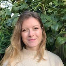 After 4 years at Amnesty International in Tunisia, I am leaving my role as  Campaigner for Algeria and Morocco/Western Sahara and am moving to France  to pursue new adventures and opportunities! |