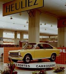 Essor De La Marque Fut Tres Rapide Simca Voiture Voiture Francaise