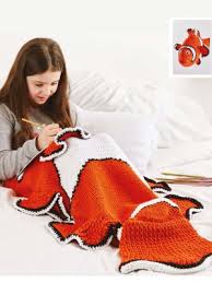 Snuggie tails blankets are soft, cuddly, fun blankets that bring imagination to life! Patons Kai Clown Fish Tail Blanket Laughing Hens
