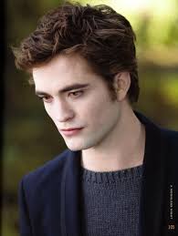 Soyez honnête, qui est le plus attirant POUR VOUS Edward Cullen ou Jacob ou  ni l'un ni l'autre mdr (Twilight) : r/VindictaRateCelebs
