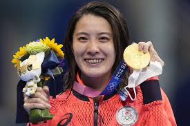 Jun 07, 2021 · 表彰台でポーズを取る（左から）2位に入った米国のナイジャ・ヒューストン、優勝した堀米雄斗、3位に入った白井空良（2021年6月6日撮影）。(c. 2fknhbj6zdsorm