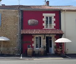 La Petite Taverne Moutiers Sur Le Lay Restaurant Reviews Photos Phone Number Tripadvisor