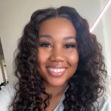 Maranda (@marandasilveyy)