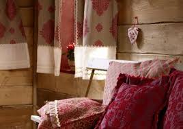 Whether you have a lodge style home in need of an update or gathering cabin design ideas to use outside the slopes, the winter chalet stepping stones. Einrichten Im Chalet Stil Living At Home