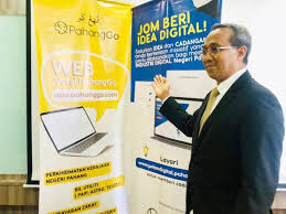 Encik mohamad bin tais & puan siti hajar pintas negeri pahang mengucapkan selamat pengantin baru kepada haslinda & shukeri semuga bahgia ke anak cucu. Kerajaan Pahang Perkenal Dua Laman Web