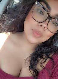 Juana Ros's Instagram, Twitter & Facebook