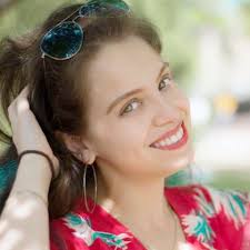 Willow Turner Female Model Profile