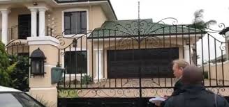 A video of the former ethekwini municipality mayor zandile gumede and her assets. Hawks Afu Raid Zandile Gumede S Kzn Home Ridge Times