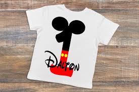 Mickey reminds us of the magic of childhood — a time when dreams had wings, and our imagination made everything possible. Ljestve Teme Mickeymousesvg Na Twitteru