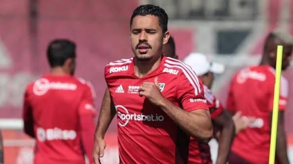 S&atilde;o Paulo sofre cobran&ccedil;a de R$ 2 milh&otilde;es por direito de imagem de meia