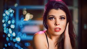 Hot Lights Contest Entry by Samten Norbù