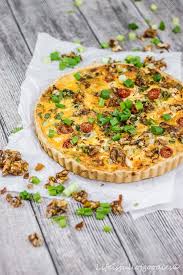Gemusetarte Mit Karamellisierten Walnussen Life Is Full Of Goodies Rezept Walnusse Karamellisieren Vegetarisches Essen Lebensmittel Essen