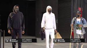 14.3 млн подписчиков, 689 подписок, 379 публикаций — посмотрите в instagram фото и видео kyrie (kaire) (@kyrieirving). Kyrie Irving Showed Up With The Walking Stick Before The Game February 16 2021 Youtube