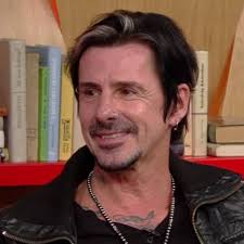 Schóbert Lara új párjával bálozott: a feszülős estélyiben díva volt Dani  mellett