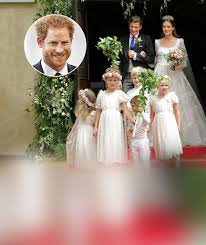 Prinz Harry Schlich Zur Trauung Nach Bayern Hochzeit Mit Heimlichen Hoheiten Blumenmadchen Kleid Madchenkleid Blumenmadchen