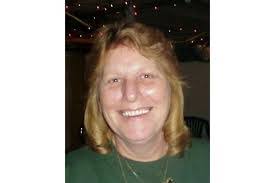 Victoria Lear's Instagram, Twitter & Facebook