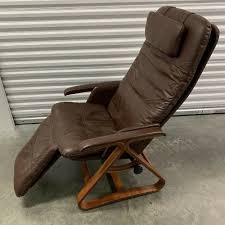 Discount 450 0 Nepsco Backsaver Bentwood Recliner Chair Brown Relax The Back Zero Gravity Old Wo Recliner Chair Antique Furniture For Sale Cane Rocking Chair