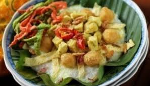 Bubur suro merupakan bubur khusus yang dibuat dalam bulan suro (bulan muharram hijriyah). Memasak Bubur Suro Makanan Khas Saat Tahun Baru Islam Hypermart Co Id