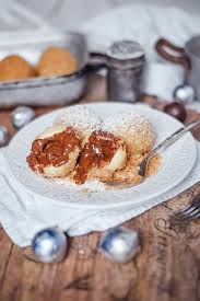 Einfache Topfenknodel Ohne Zucker Carinaberry Com Rezept Lebensmittel Essen Leichte Nachspeise Topfenknodel Rezept