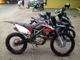 Modifikasi motor trail jadul supra fit bebek fiz r klx ktm via seribumotorgaul.blogspot.co.id. 87 Modifikasi Motor Bebek Satria 2 Tak Jadi Trail Modifikasi Trail