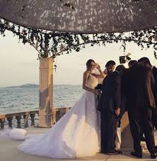 Wedding Panosundaki Pin