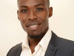 DERRICK FLEMING 'CHICAGO SCHOLARS' SPEAKS ABOUT SUPPORTING BLACK YOUNG  PEOPLE