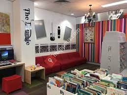 Jun 29, 2021 · council has a mobile library service, which offers a convenient service to residents living in aspley, bellbowrie, brighton, ellen grove, forest lake, manly west, mt crosby and the gap. Indooroopilly Library Indooroopilly