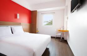 Citraraya tangerang citraraya lies on a vast green area of 2.760 ha wide and has become 100.000 housing units featuring various styles. Info Terbaru Losmen Dan Penginapan Murah Di Sekitar Cikupa Tangerang Penginapan Net 2021