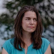 Alyse Campbell's Instagram, Twitter & Facebook