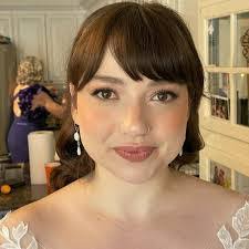 Amy Isaac's Instagram, Twitter & Facebook