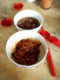 I suppose that's what you get for additional comfort. Lai Foong Beef Noodles Kuala Lumpur Bangsar Babe