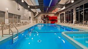 Elegant rooms, including jacuzzi suites. The 10 Best Winnipeg Hot Tub Suite Hotels Of 2021 With Prices Tripadvisor