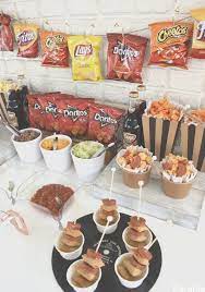 These graduation party ideas can be used for any party really. Dayfood Eine Erstellen Feier Fur Ihre Nachste Sie Walkingtacobar Erstellen Sie Eine Walking T Party Food Bars Graduation Party Foods Party Food Buffet