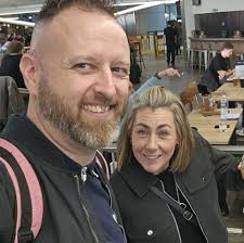 If there is any electricians which could help