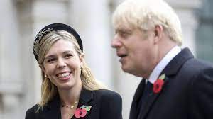 Boris johnson 's partner carrie symonds has found herself in the headlines again after it was revealed she was having a baby with the prime minister. Brexit Boys Gegen Symonds Crew Berater Streit Um Boris Johnson