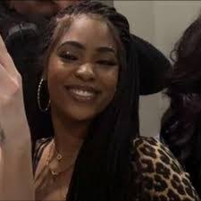 Darian Beasley's Instagram, Twitter & Facebook