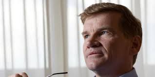 Haggard admits 'sexual immorality,' apologizes