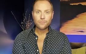 Marcus Hunter-Neill: I've got nice high ceilings for skipping in my living  room