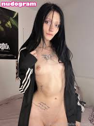 Fallenemoangel  fallen_emo_angel666 Гола изтичане OnlyFans снимка 36 -  Nudogram v2.1